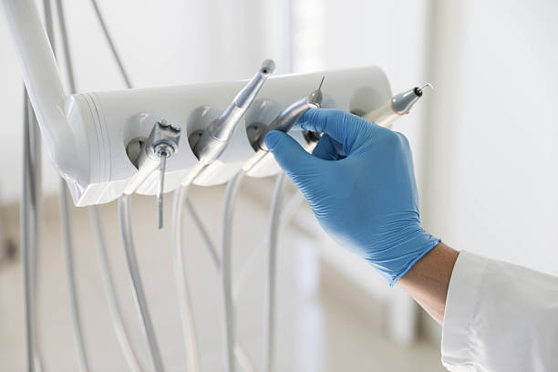 Professional Tooth Extraction technician working in Little River County County, AR